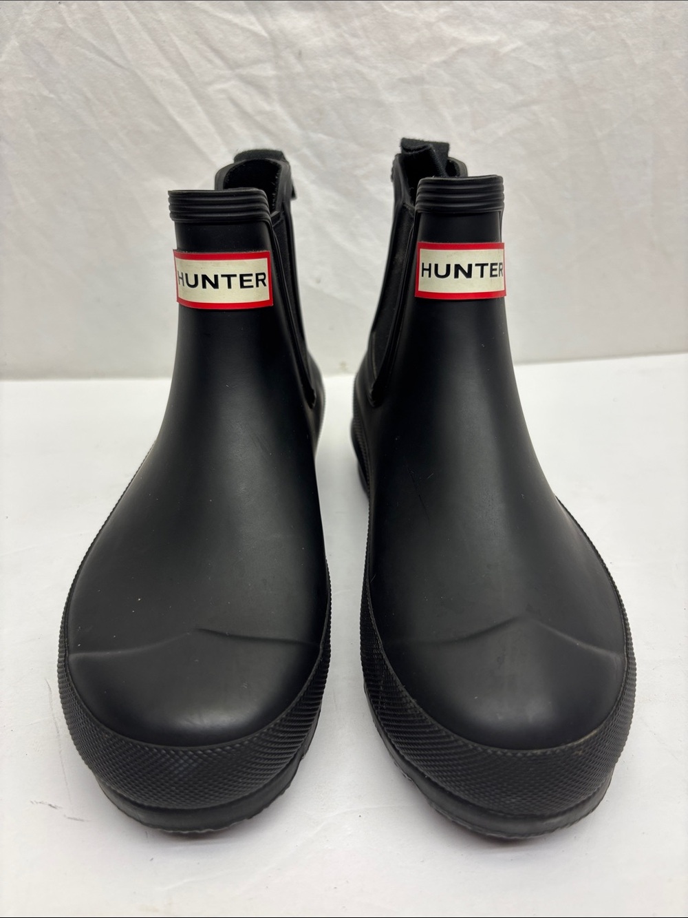 Hunter rain boots for big girl SZ 5, box 1(BA)